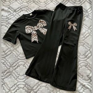 SHEIN Girls Black Leopard Bow Top & Pants Set Size 8Y